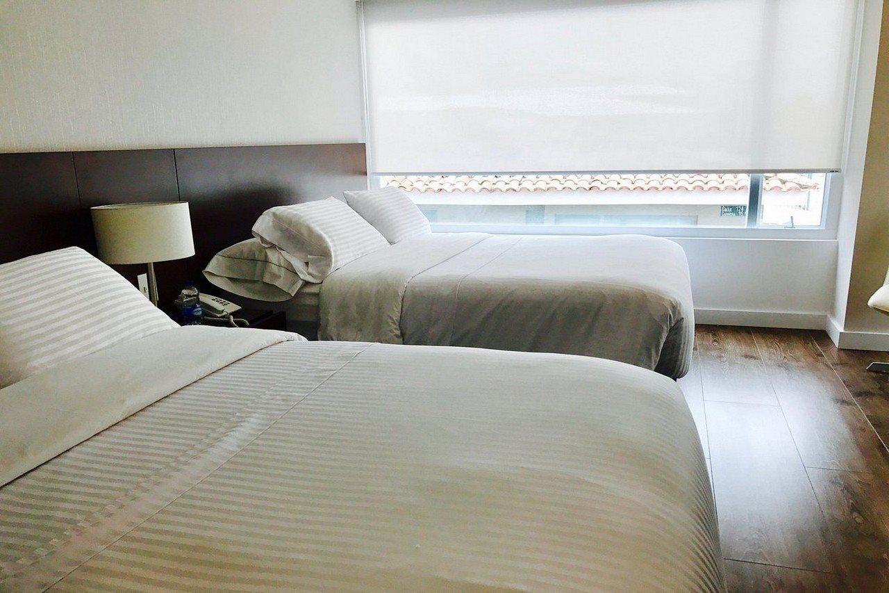 Hotel Santa Barbara Boutique Богота Экстерьер фото
