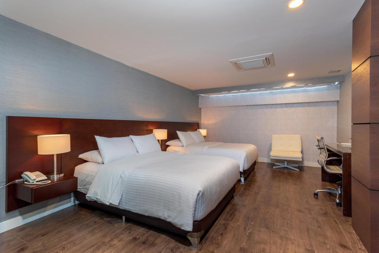 Hotel Santa Barbara Boutique Богота Экстерьер фото