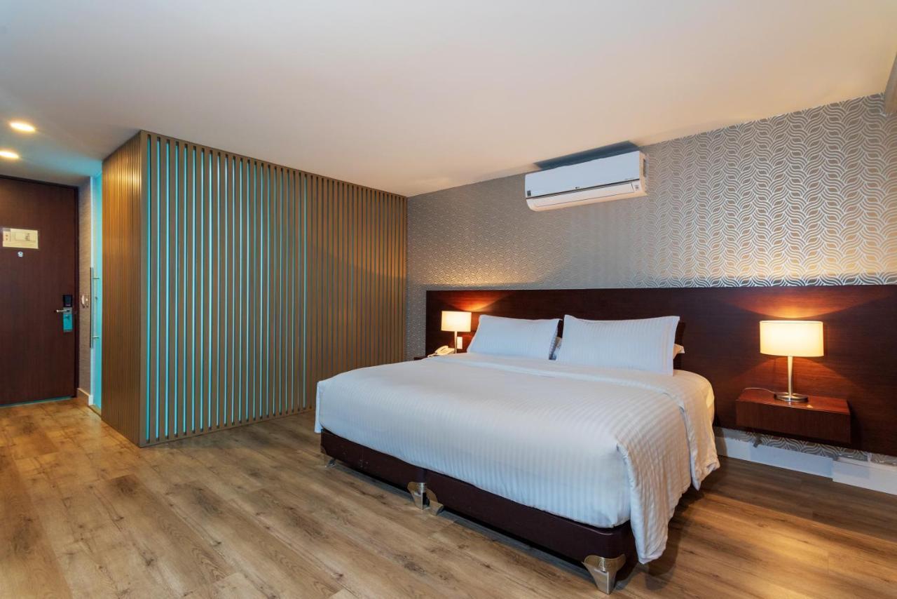 Hotel Santa Barbara Boutique Богота Экстерьер фото